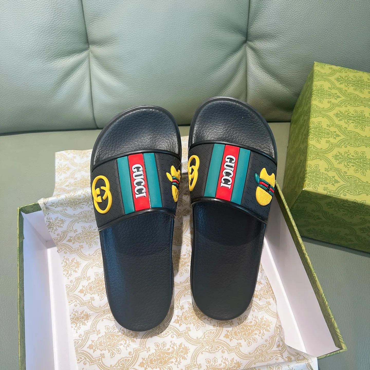 Men's Men's Shoes 130🐮🐮Gucci Gucci Slippers Gucci 2024 latest beach sandals slippers Original molding double G LOGO Original molding consistent Outsole: Men's Men's Shoes u double-layer outsole Size: 35-46